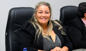Vereadora Sandra Lopes solicita iluminação para campo de futebol no Assentamento Floresta