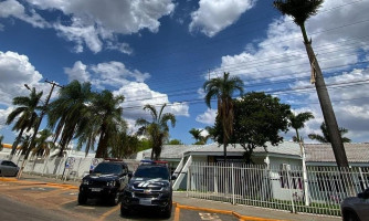 Babá é presa em flagrante pela Polícia Civil por negligência que resultou na morte de bebê