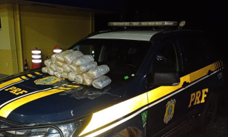 Polícia Civil e PRF apreendem 20 tabletes de maconha transportados em veículo na BR-070 em Cáceres