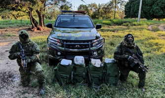 Droga avaliada em mais de R$ 500 mil foi apreendida na fronteira