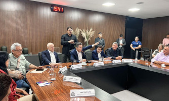 Deputado Valmir Moretto lidera reunião com governador e prefeitos da região Oeste para discutir pavimentação de rodovias em Mato Grosso