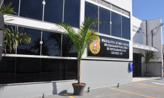 Polícia Civil prende suspeito de perseguir e ameaçar a ex-mulher em Cáceres