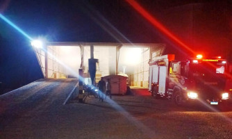 Bombeiros controlam princípio de incêndio em silo em Lucas do Rio Verde