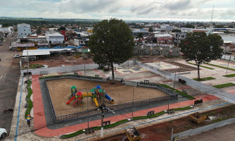 Obras da Praça Miguel Gajardoni em Pontes e Lacerda-MT