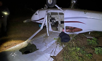 Ação integrada apreende 9 fardos de cocaína em avião vindo da Bolívia