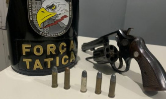 Após desentendimento com a esposa, homem é preso com arma de fogo no Assentamento Barra do Marco