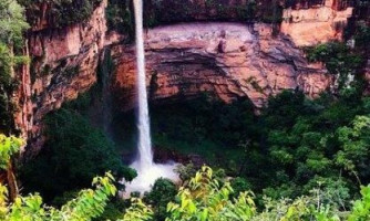 Após tragédia, ICMBio fecha complexo Véu das Noivas em Chapada