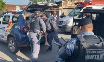 Assaltantes invadem casa, trocam tiros com a Rotam e um acaba morto