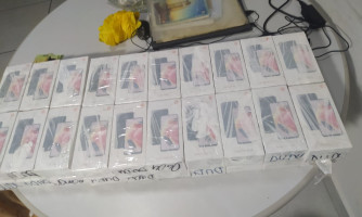 Batalhão de Trânsito prende homem por contrabando e apreende 40 celulares na MT-251
