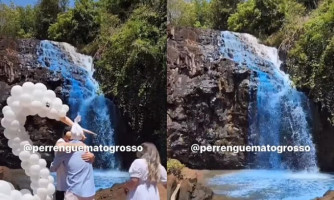 'Cachoeira azul' viraliza e levanta questões ambientais, de gênero e bom gosto