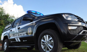 Caminhões carregados com material irregular são flagrados durante operação da Polícia Civil em Comodoro