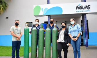 Cilindros de oxigênio para pacientes com Covid-19 são doados pela Águas Pontes e Lacerda