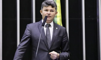 Deputado federal José Medeiros, do PL, tem conta no Twitter suspensa