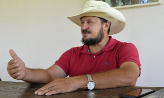 Deputado vê Bolsonaro eleito no 1º turno: 