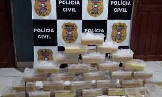 Em propriedade rural usada para refino de drogas, Polícia Civil apreende 30 quilos de pasta base e prende três por tráfico