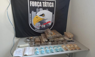 Força Tática detém jovem com tabletes de maconha e pasta base de cocaína em MT
