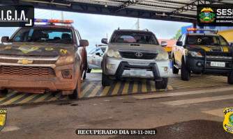 Forças de segurança recuperam caminhonete roubada em Pontes e Lacerda; condutor receberia R$ 2 mil para entregar o veículo em Vila Bela