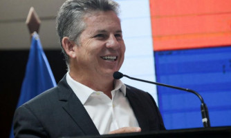 Governador anuncia antecipação do salário de dezembro para o dia 23