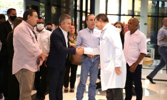 Governador faz parceria para construir Centro de Prevenção e Tratamento de Câncer em MT