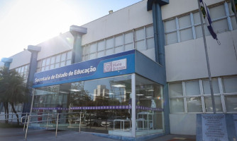 Governo vai começar a instalar câmeras de monitoramento nas escolas estaduais