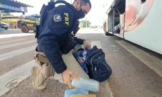 Justiça nega liberdade para motorista de ônibus preso em Pontes e Lacerda transportando 88 kg de droga
