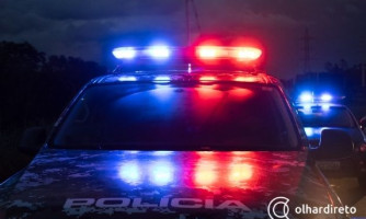 Mãe é presa por acobertar que namorado estuprava a filha de 12 anos em MT