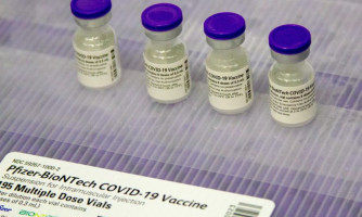 Mato Grosso recebe 9.348 doses de vacina contra a Covid-19 nesta quarta-feira (27)