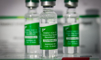Mato Grosso recebeu 112.250 doses da Astrazeneca neste domingo (20)