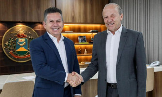 Mauro Mendes transmite cargo de governador para o vice Otaviano Pivetta