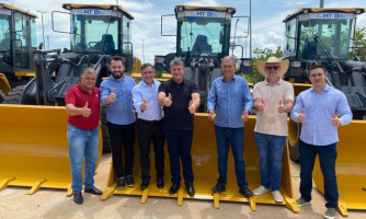 Moretto destina maquinários e insumos para associações e prefeituras da região Oeste