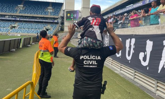 Polícia Civil devolve para mãe menino abandonado pelo pai durante jogo na Arena Pantanal