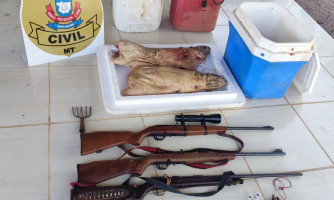 Polícia Civil prende em flagrante três homens com armas de fogo e carnes de animal silvestre em Jauru