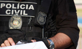 Policiais civis recuperam pickup roubada e prendem dois por tráfico e receptação