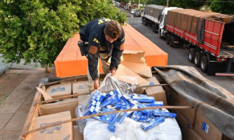 PRF apreende grande carga de cigarro ilegal em Mato Grosso