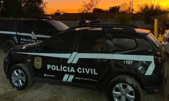 Tatuagem auxiliou Polícia Civil a confirmar identidade de preso na Bolívia, procurado por tráfico de armas e homicídios em MT