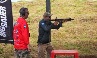 Torneio de tiro do Gefron reúne 150 competidores em Cáceres