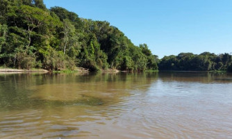 Bombeiros iniciam buscas de jovem desaparecido no Rio Sararé