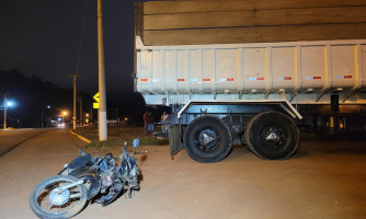 Motociclista tem perna dilacerada após gravíssimo acidente na noite desta sexta-feira em Pontes e Lacerda