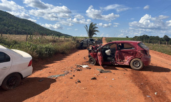 Acidente entre três veículos é registrado na estrada que dá acesso ao garimpo em Pontes e Lacerda