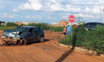 Duas pessoas e uma criança ficam feridas após acidente de trânsito no bairro jardim Adriana