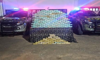 Gefron apreende 185 tabletes de pasta base de cocaína e causa prejuízo de R$ 3,3 milhões ao crime