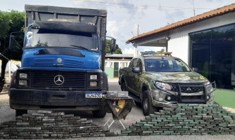 Gefron apreende mais de 200 kg de drogas em caminhão com fundo falso na região de fronteira