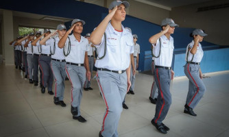 Governo quer transformar 31 escolas em militares, Cáceres e Sapezal estão na lista