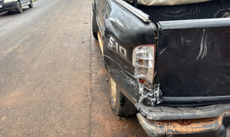 Motorista fujão: Após colisão com camionete S10 na Rua Guaporé, condutor desaparece