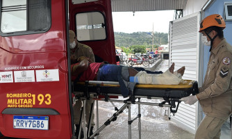 Motociclista sofre queda na BR-174B em frente ao cemitério e é encaminhado ao hospital