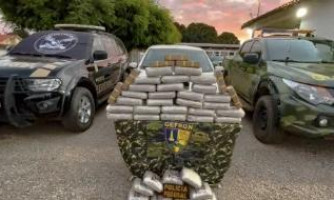 Carro oficial da Prefeitura de Rio Branco é flagrado com drogas na BR-070 durante operação da PF e Gefron