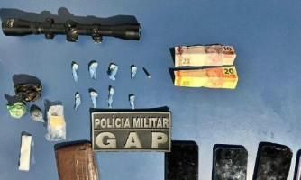 Polícia Militar detém grupo e fecha ponto usado para tráfico de drogas