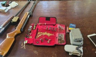 Quatro criminosos são presos pela PM após roubo em bar de Lambari D'Oeste