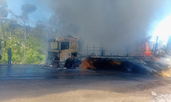 Rodovia em Comodoro é interditada após acidente