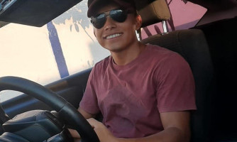 Suspeitos de homicídio se passaram por clientes para cometer o crime; polícia prende envolvidos